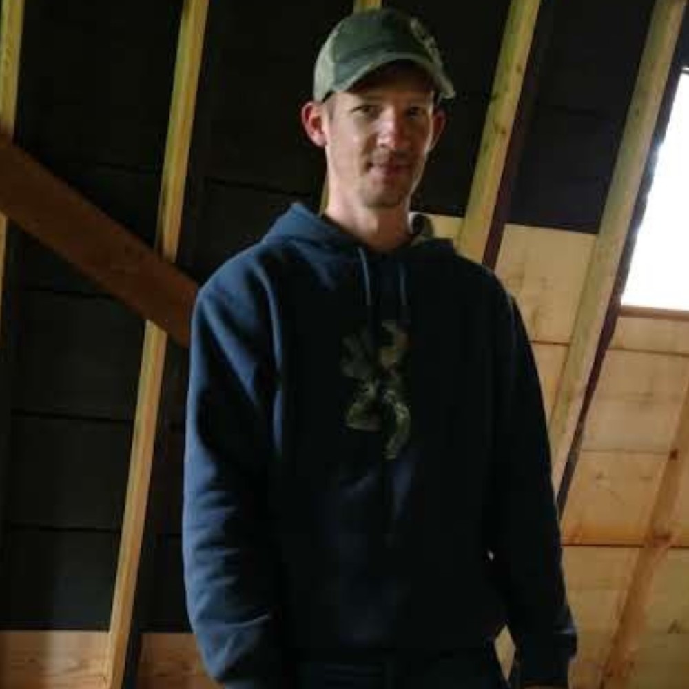 Meet your Posher, Brandon